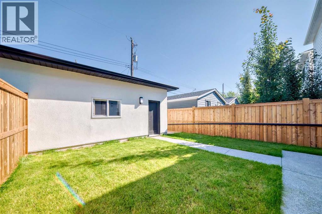 Single Family House for Sale in   Avenue SW North Glenmore Park Calgary 