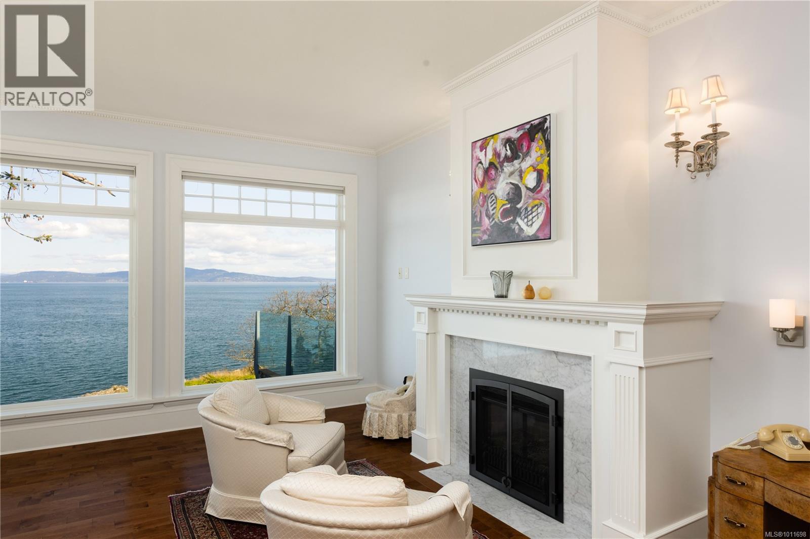  2600 Queenswood Drive, Saanich