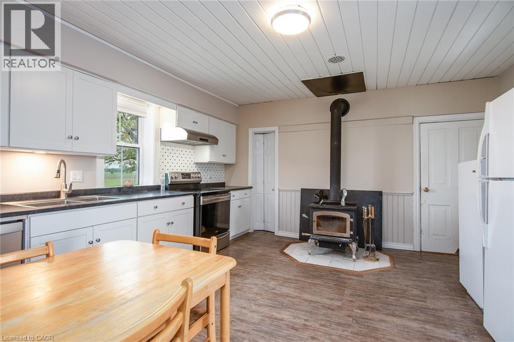Photo 19 of 4385 Hessen Strasse, Wellesley ON