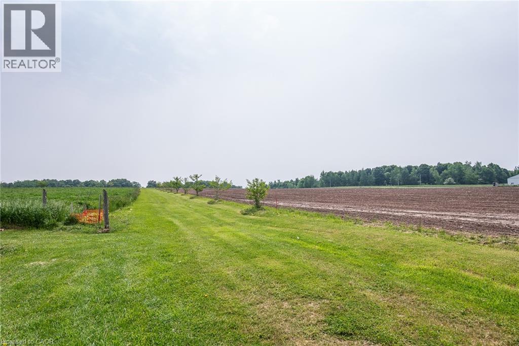 Photo 18 of 4385 Hessen Strasse, Wellesley ON