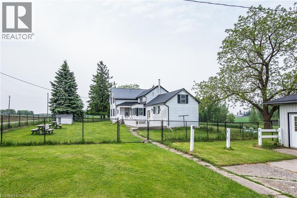 Photo 20 of 4385 Hessen Strasse, Wellesley ON