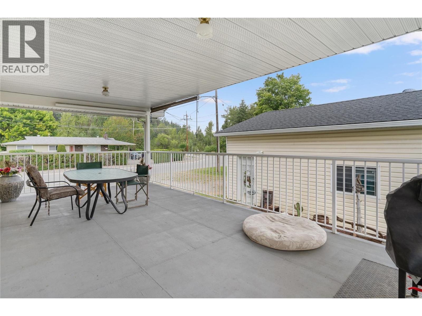 Photo 14 of 1390 Creekside Road, Kelowna BC