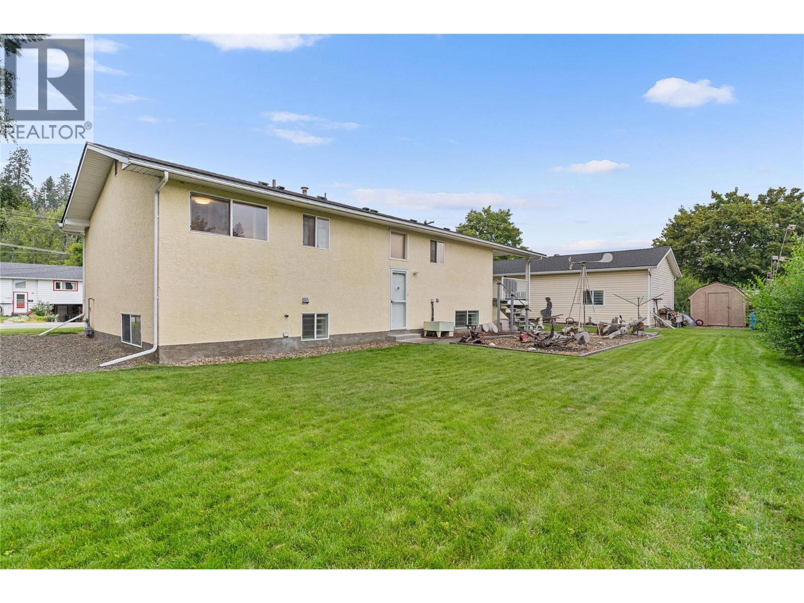 Photo 23 of 1390 Creekside Road, Kelowna BC