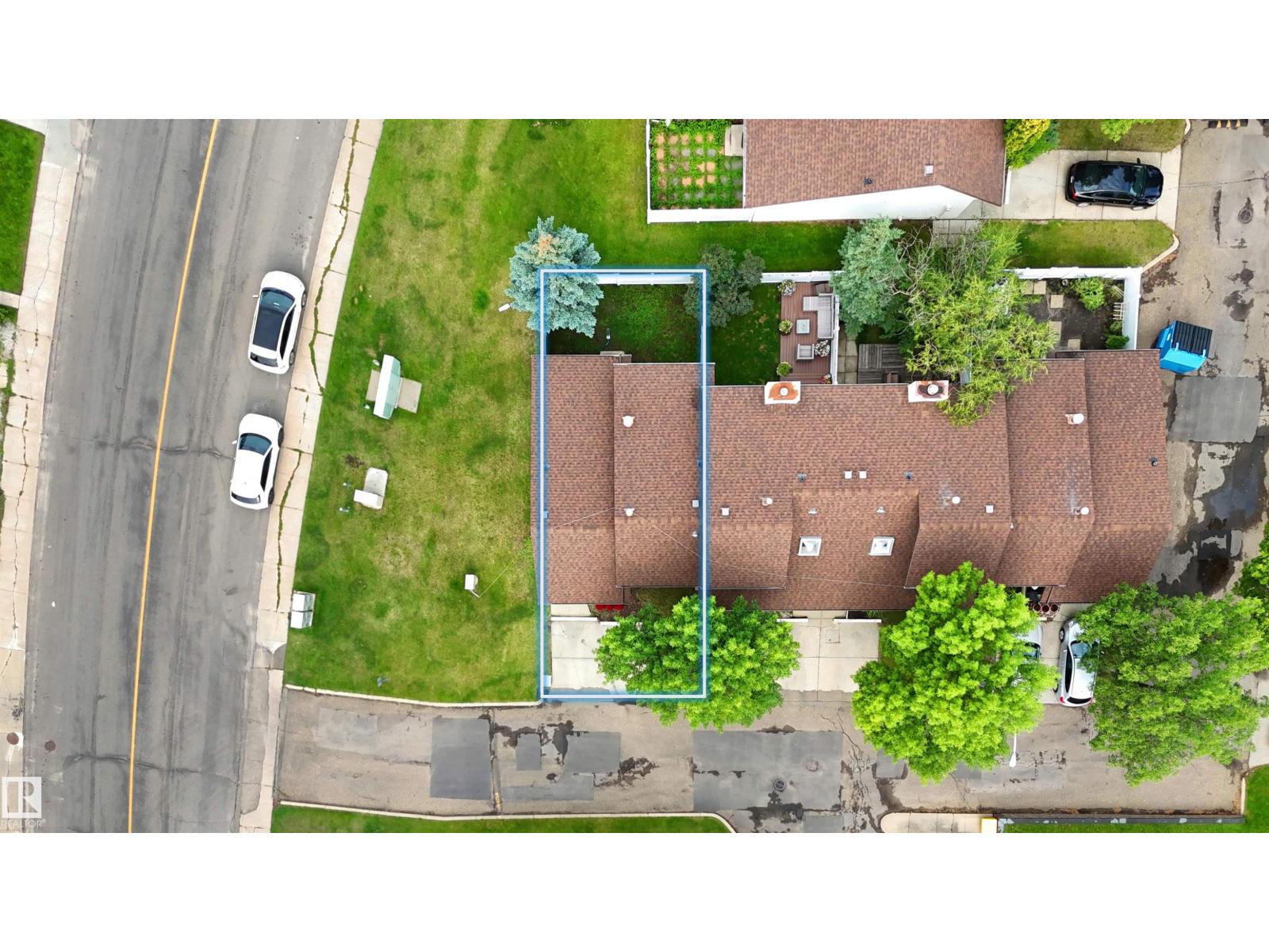 Photo 2 of 1147 62 St Nw, Edmonton AB