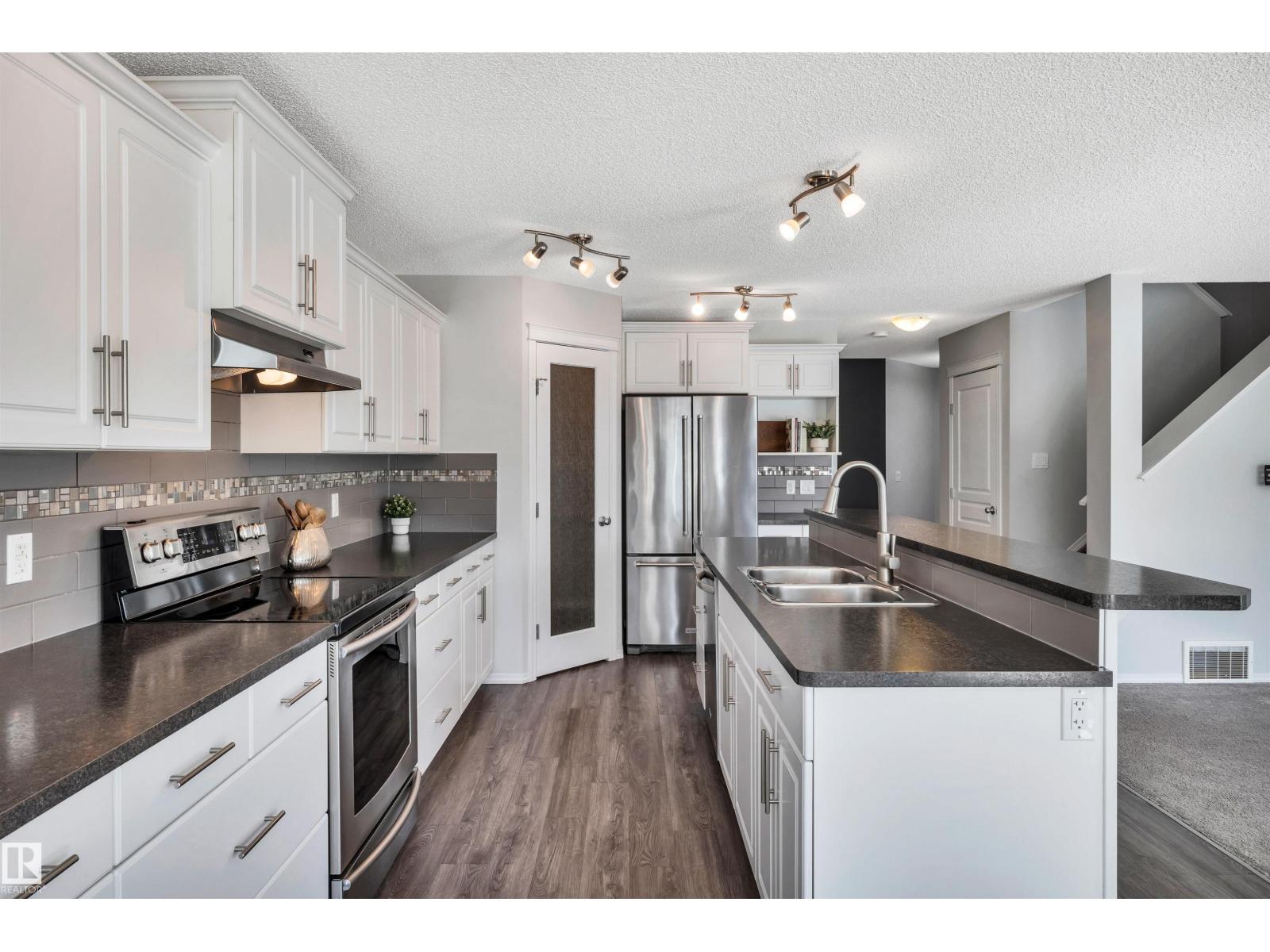 Photo 31 of 3445 Abbott Wy Sw, Edmonton AB