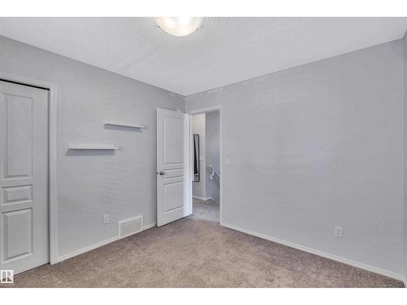 Photo 11 of 3445 Abbott Wy Sw, Edmonton AB