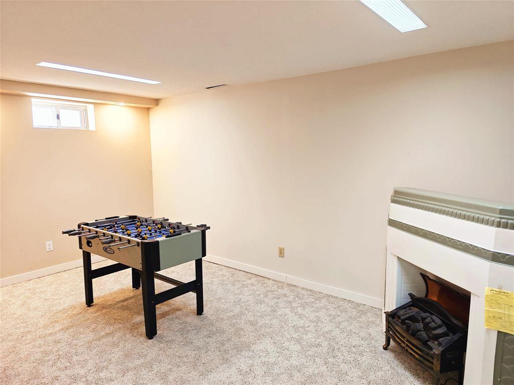 Photo 30 of 103 Lismer Crescent, Winnipeg MB