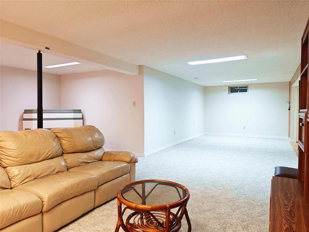 Photo 26 of 103 Lismer Crescent, Winnipeg MB