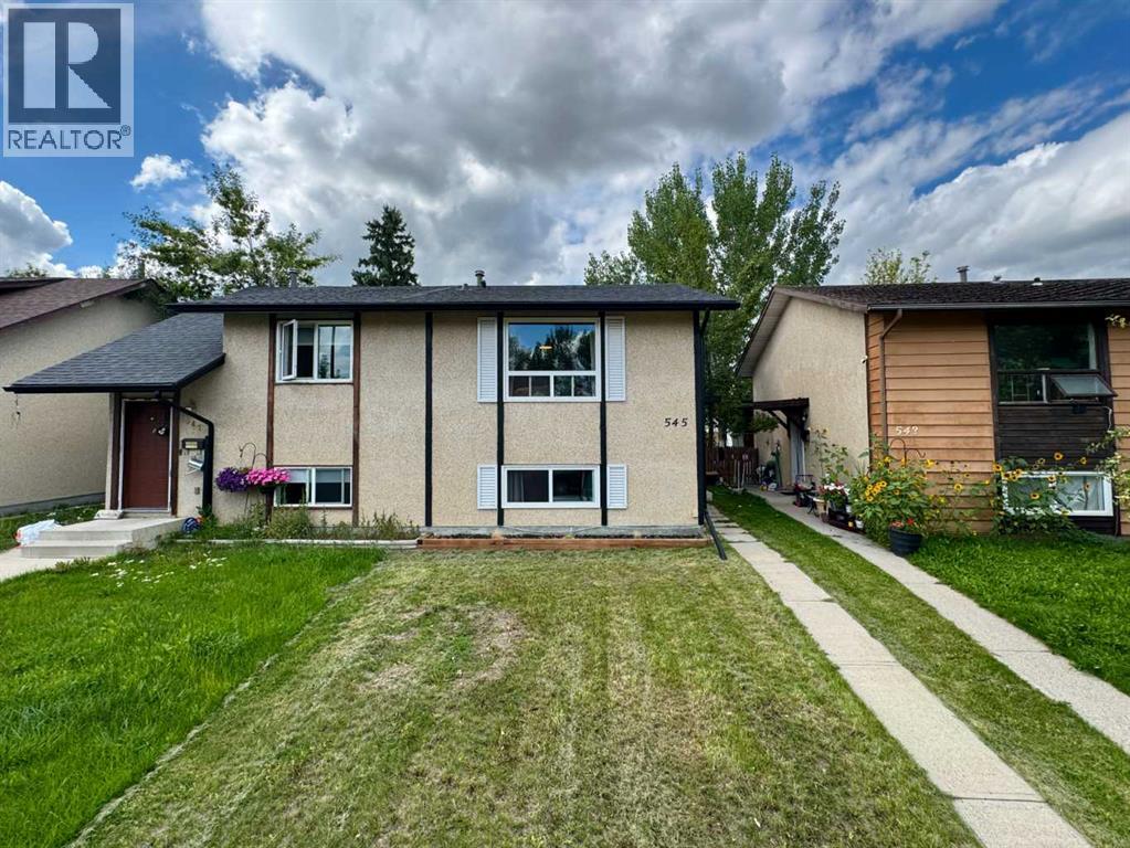 Photo 2 of 545 Columbia Boulevard W, Lethbridge AB