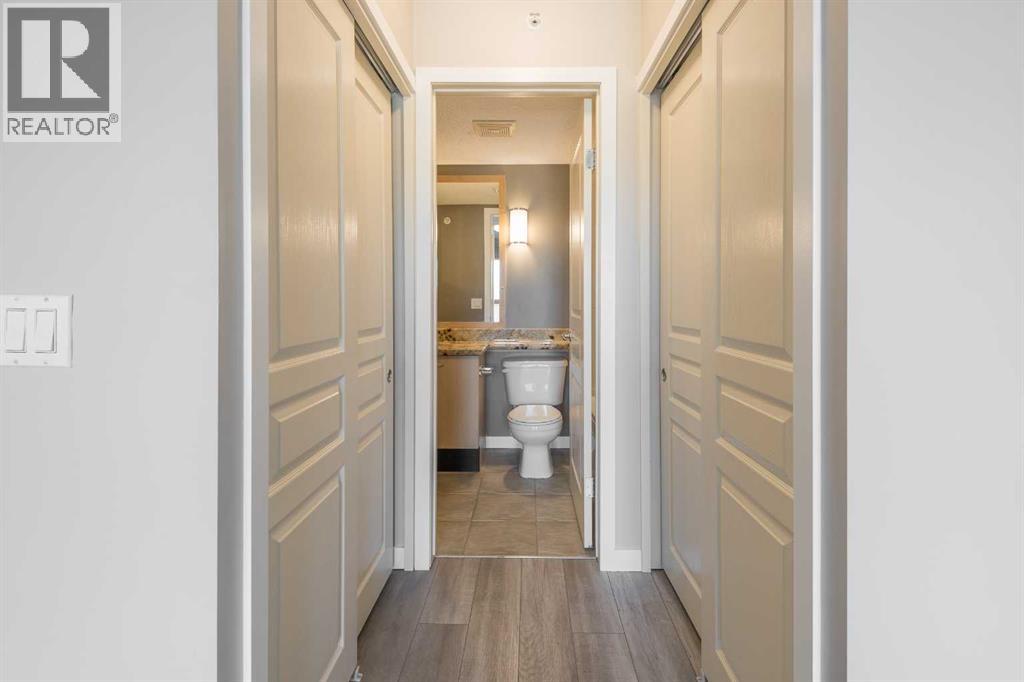 Single Family House for Sale in   Richard Road SW Lincoln Park Calgary 
