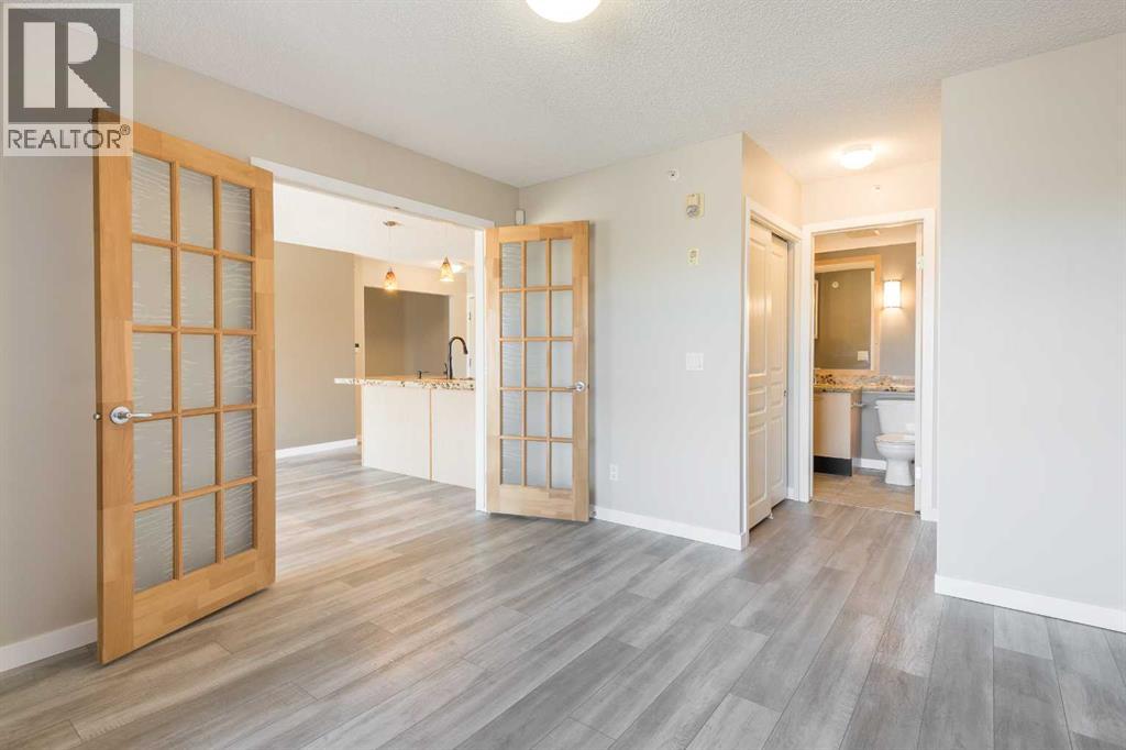 Single Family House for Sale in   Richard Road SW Lincoln Park Calgary 