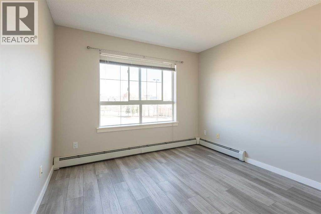 Single Family House for Sale in   Richard Road SW Lincoln Park Calgary 