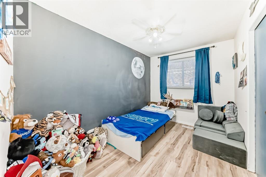 Photo 42 of 24 Goard Close, Red Deer AB
