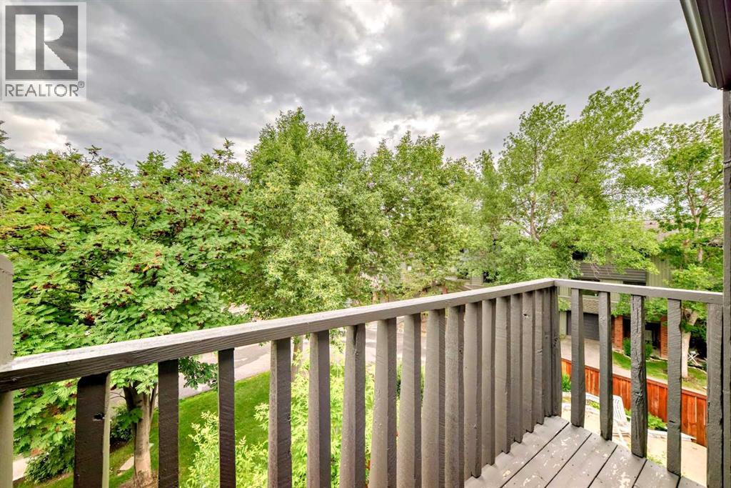 Photo 32 of 5 10030 Oakmoor Way Sw, Calgary AB