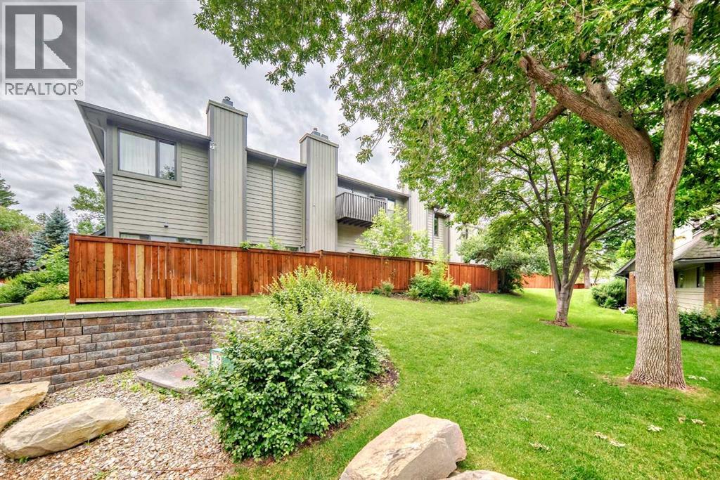 Photo 28 of 5 10030 Oakmoor Way Sw, Calgary AB