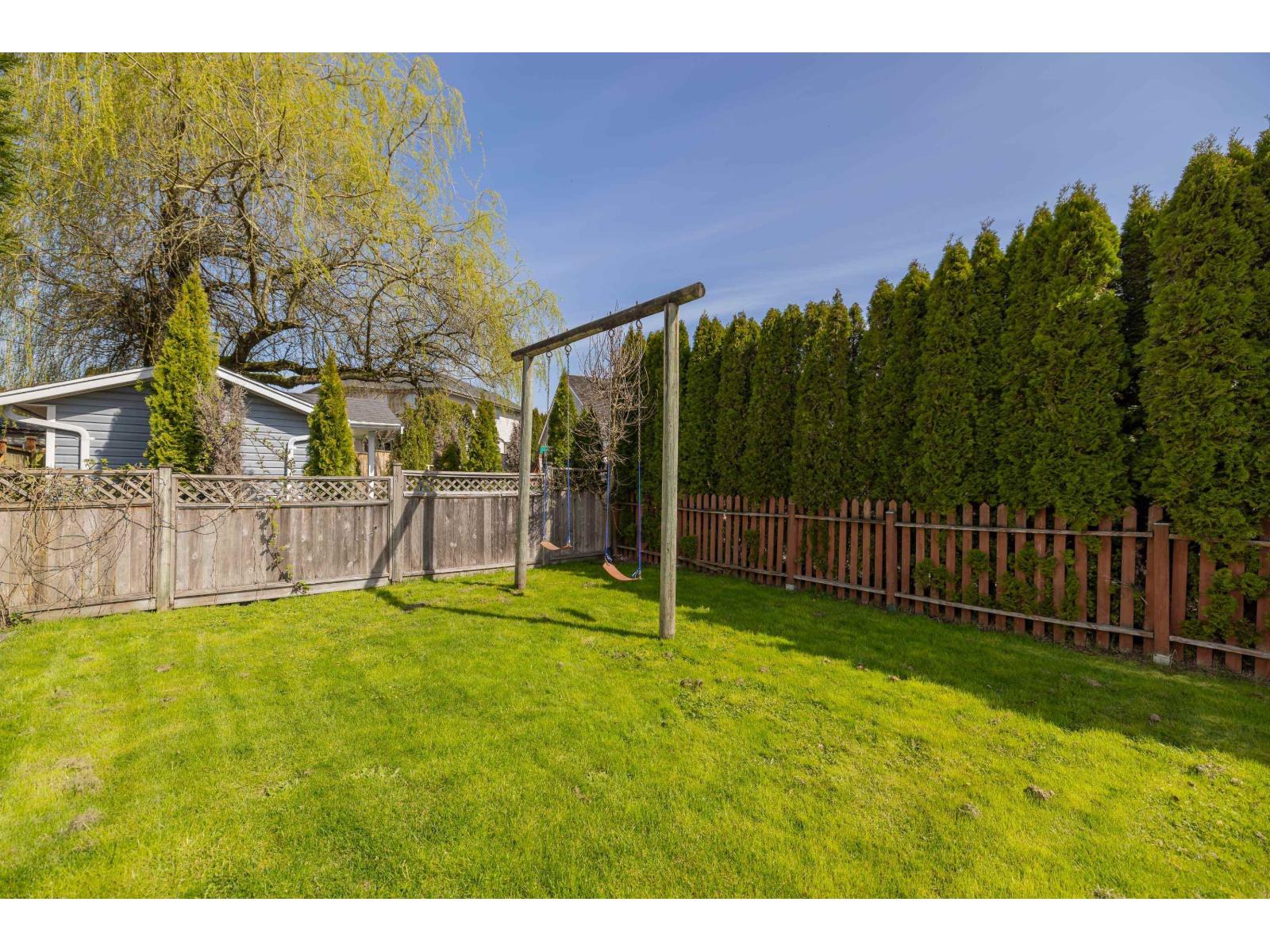 Photo 8 of 4458 Benz Crescent, Langley BC