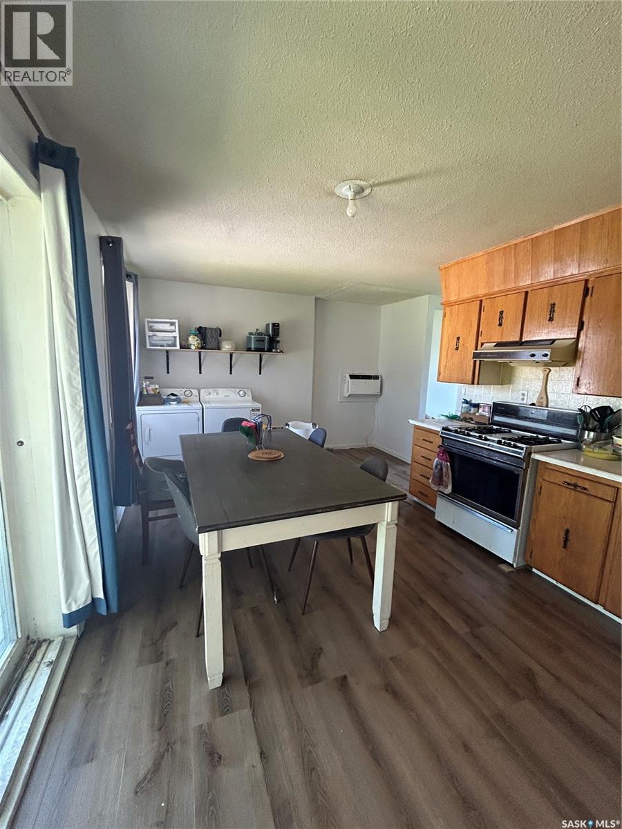Photo 17 of 222 2nd Avenue W, Kelvington SK
