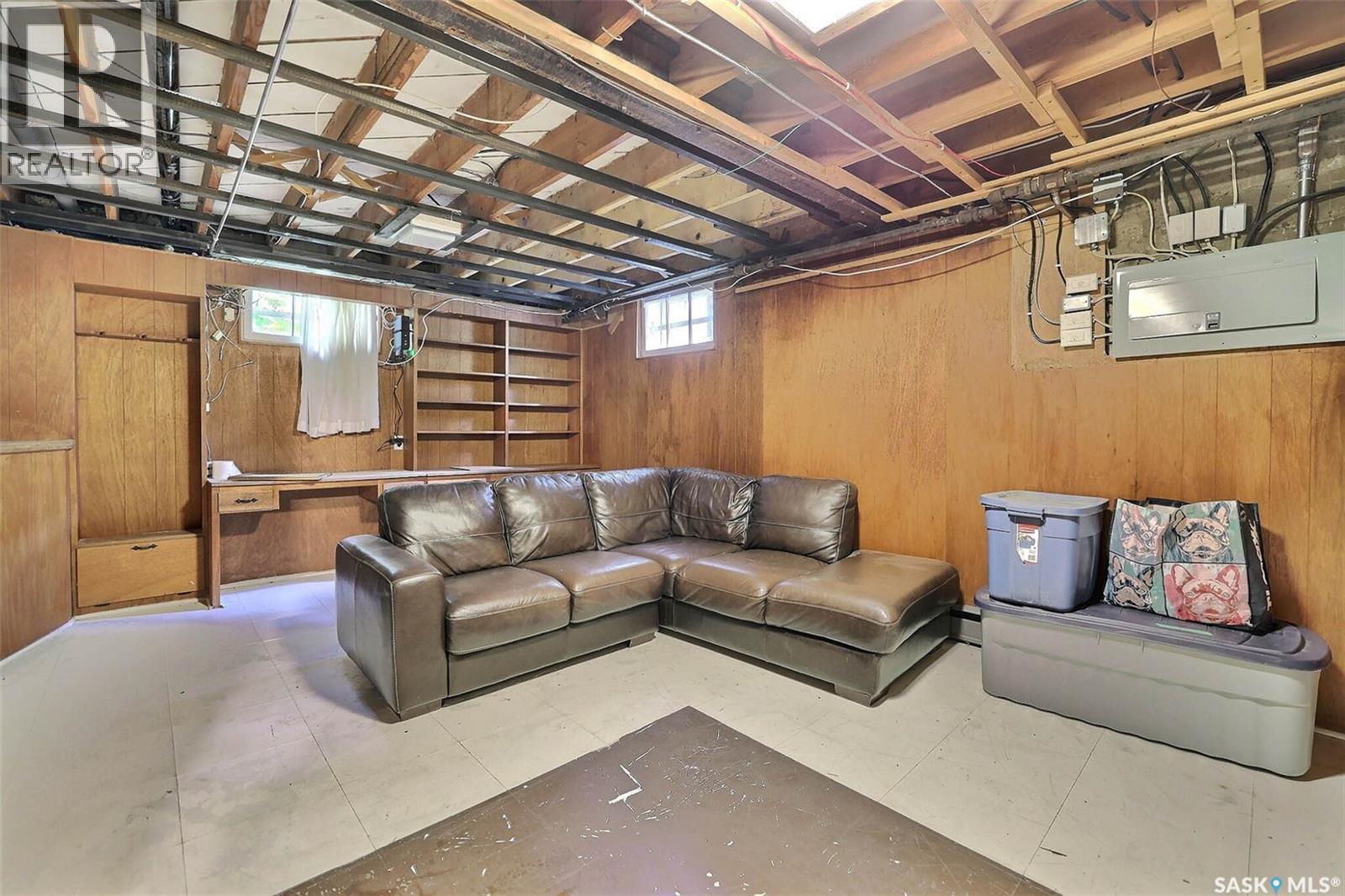 Photo 21 of 3222 Rae Street, Regina SK