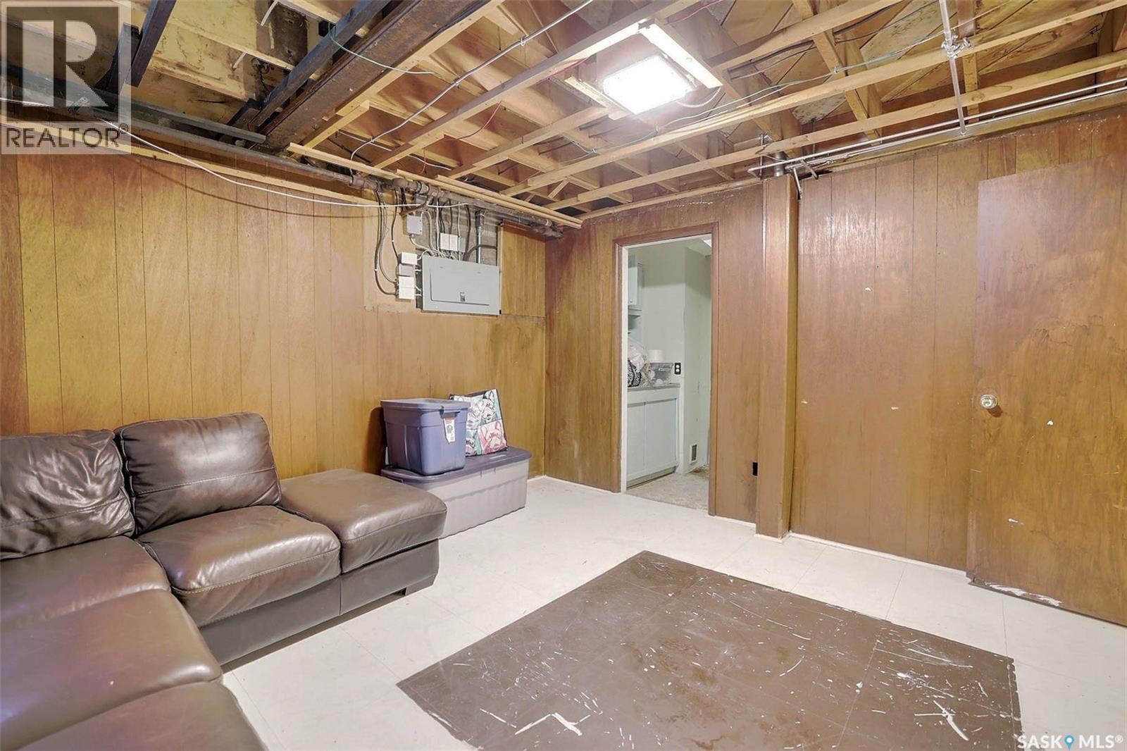 Photo 17 of 3222 Rae Street, Regina SK