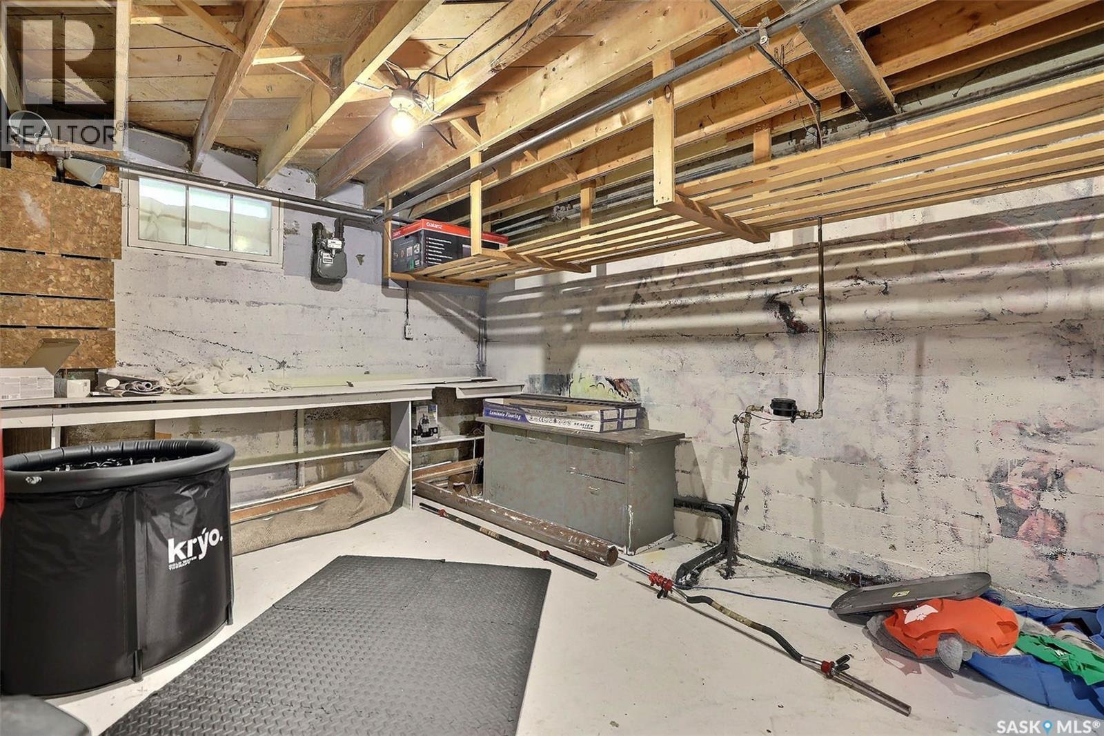 Photo 16 of 3222 Rae Street, Regina SK