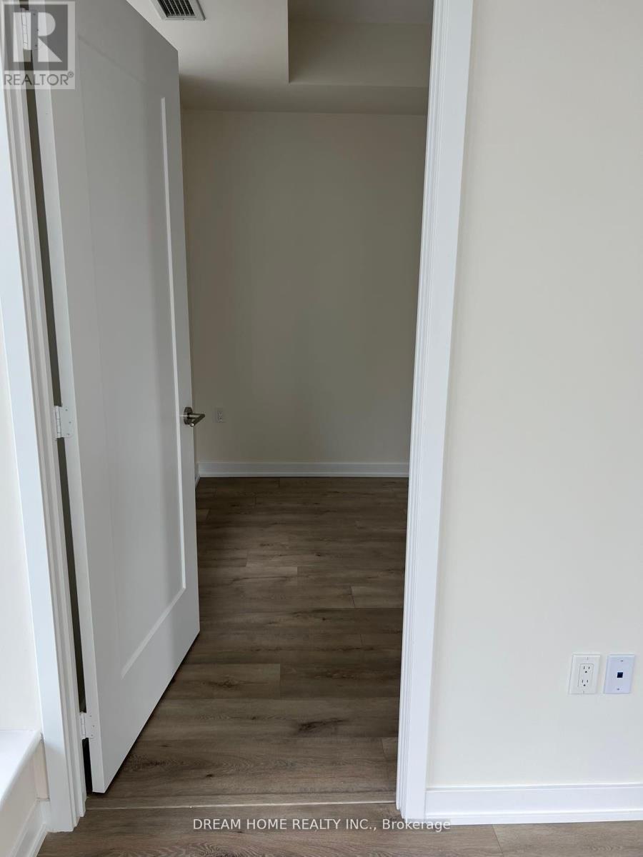 Photo 12 of 1304 28 Freeland Street, Toronto ON