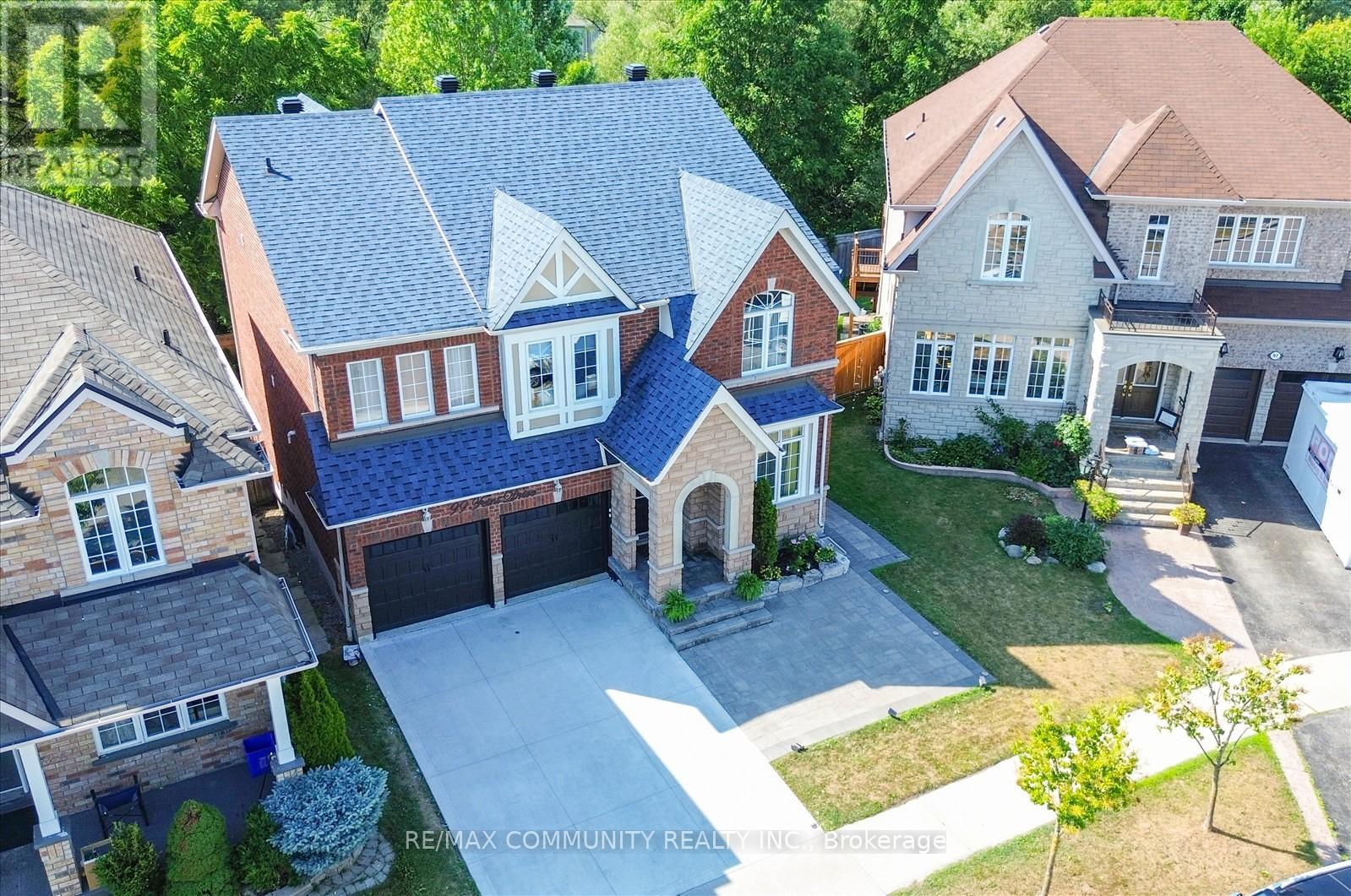 Photo 26 of 99 Feint Drive, Ajax ON