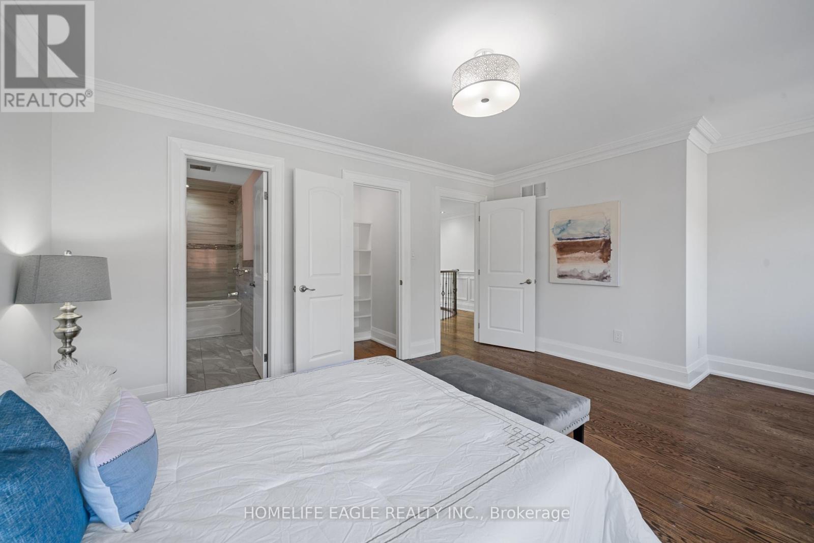 Photo 18 of 8 Nicolan Road, Toronto ON