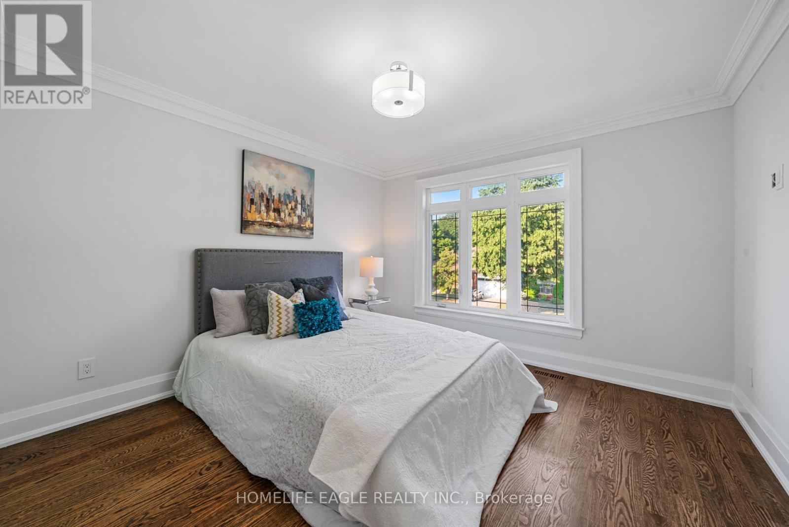 Photo 20 of 8 Nicolan Road, Toronto ON
