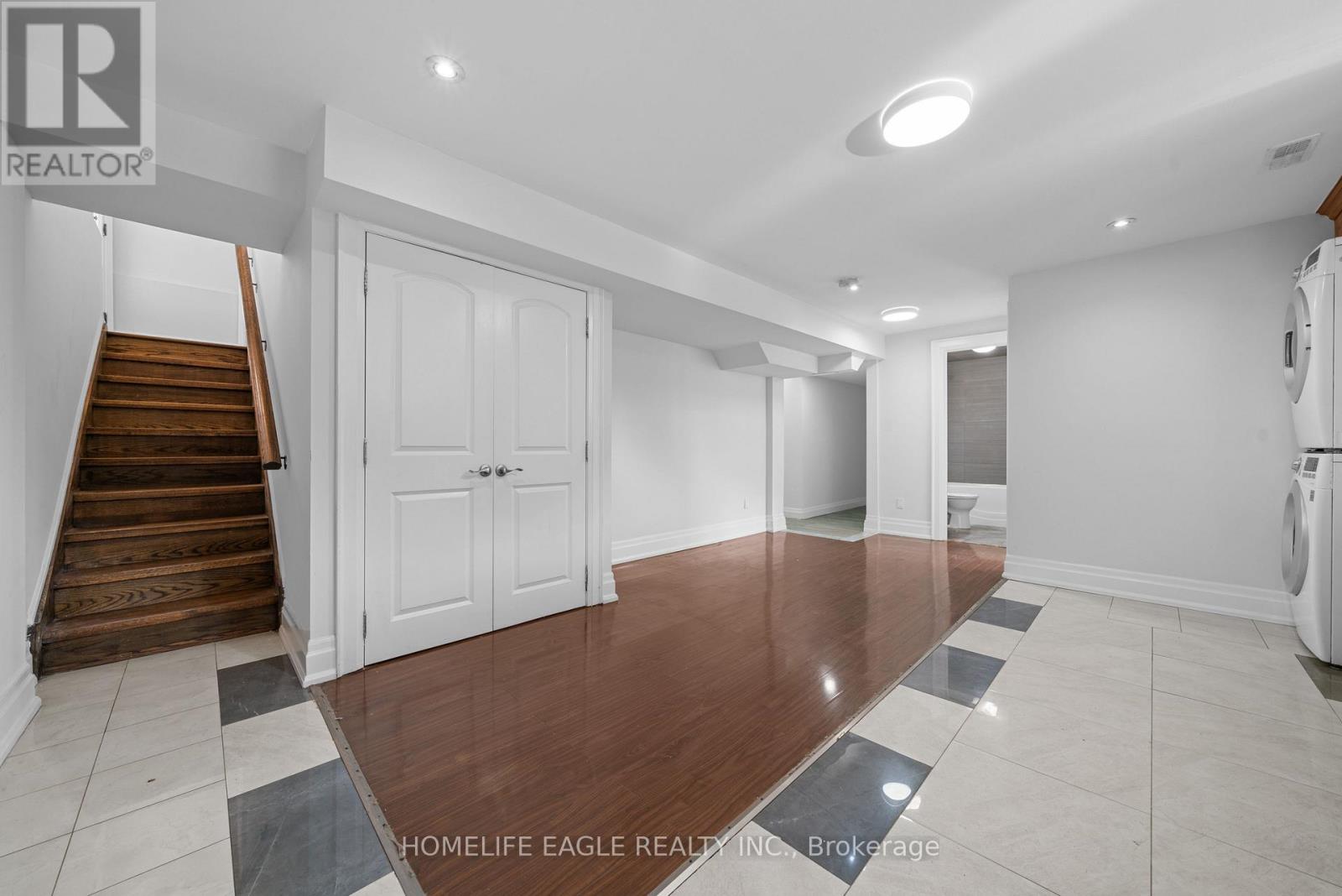 Photo 26 of 8 Nicolan Road, Toronto ON