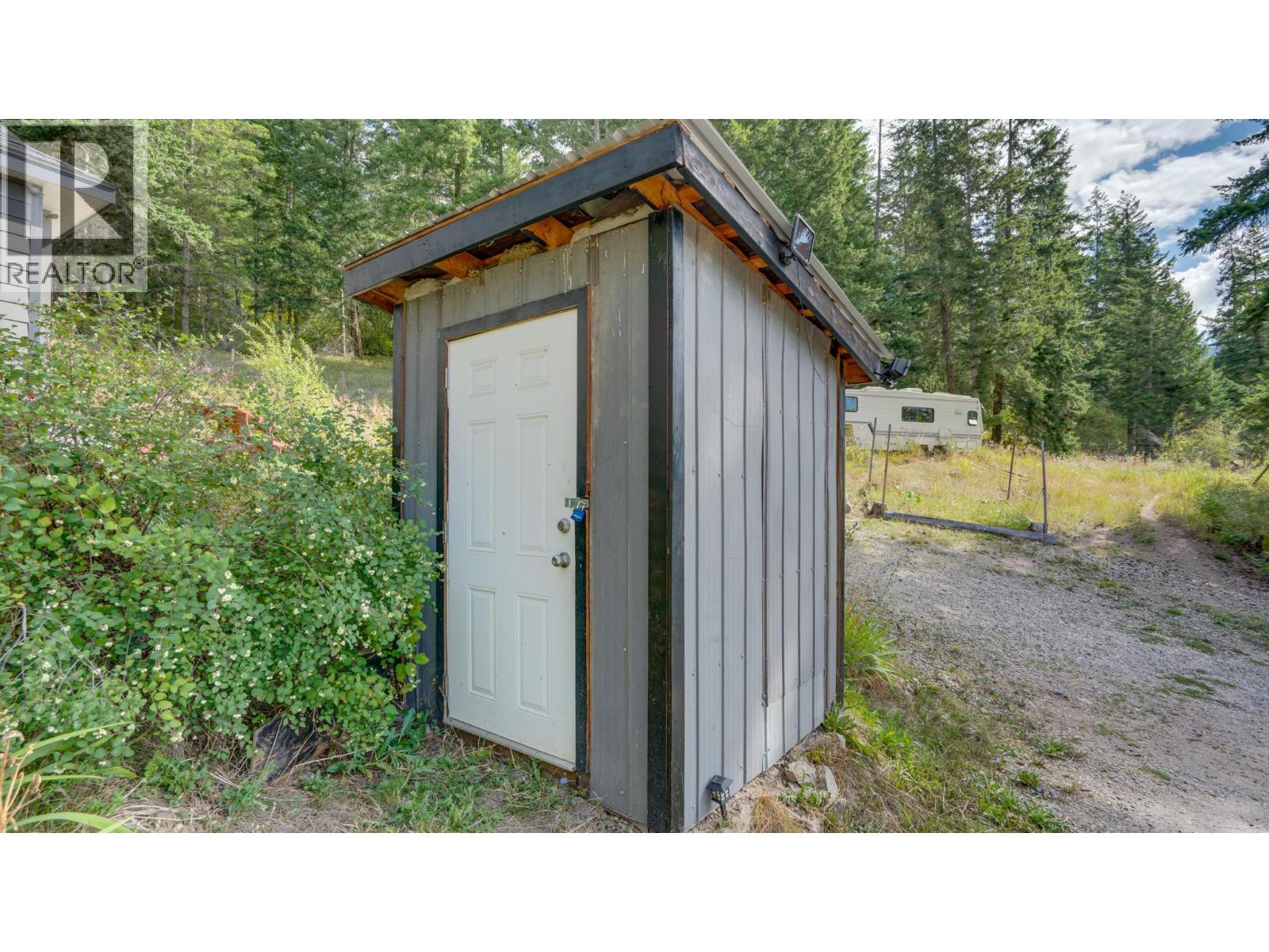 Photo 4 of 4050 White Lake Road, Tappen BC