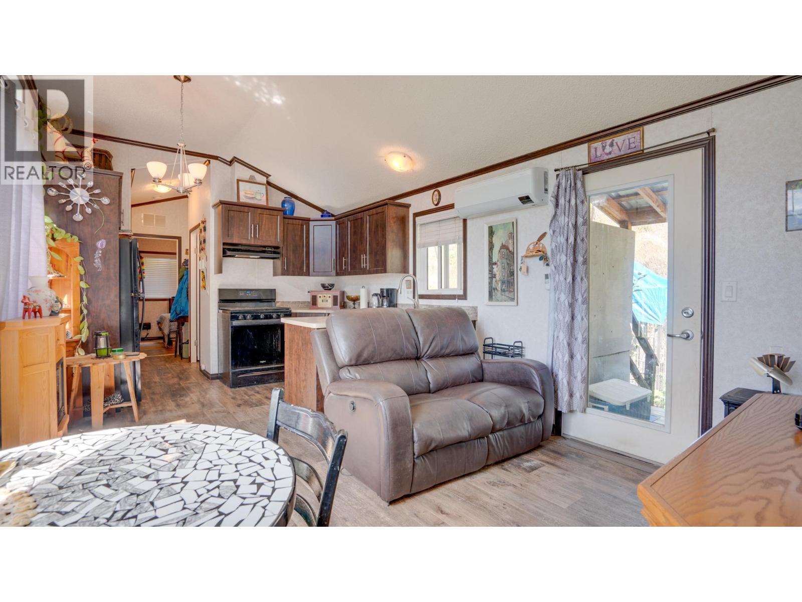 Photo 32 of 4050 White Lake Road, Tappen BC