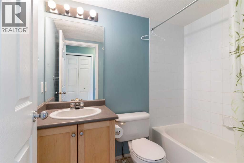 Single Family House for Sale in    Avenue SE McKenzie Towne Calgary 