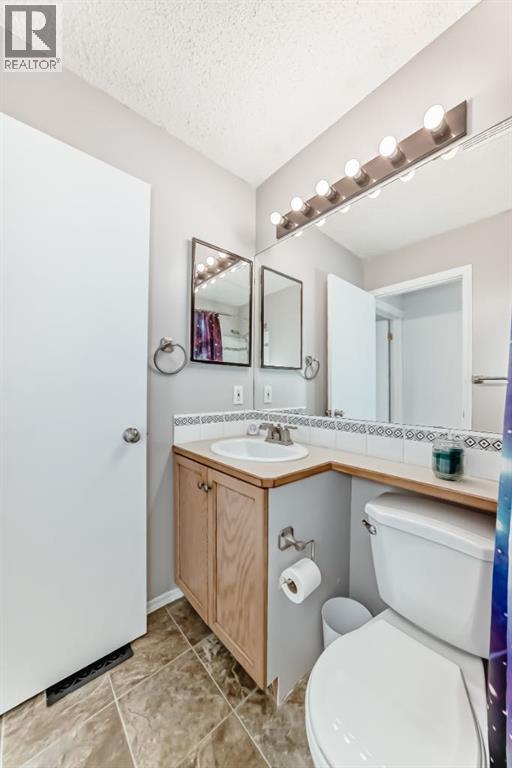 Single Family House for Sale in  Prestwick Way SE McKenzie Towne Calgary 
