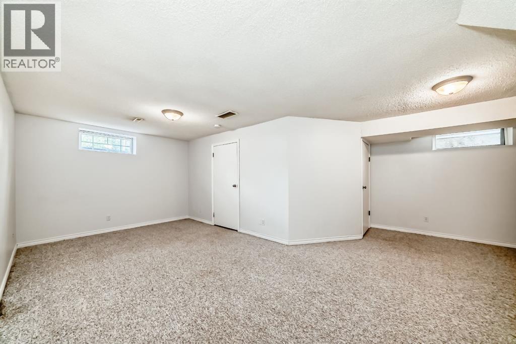 Single Family House for Sale in  Prestwick Way SE McKenzie Towne Calgary 