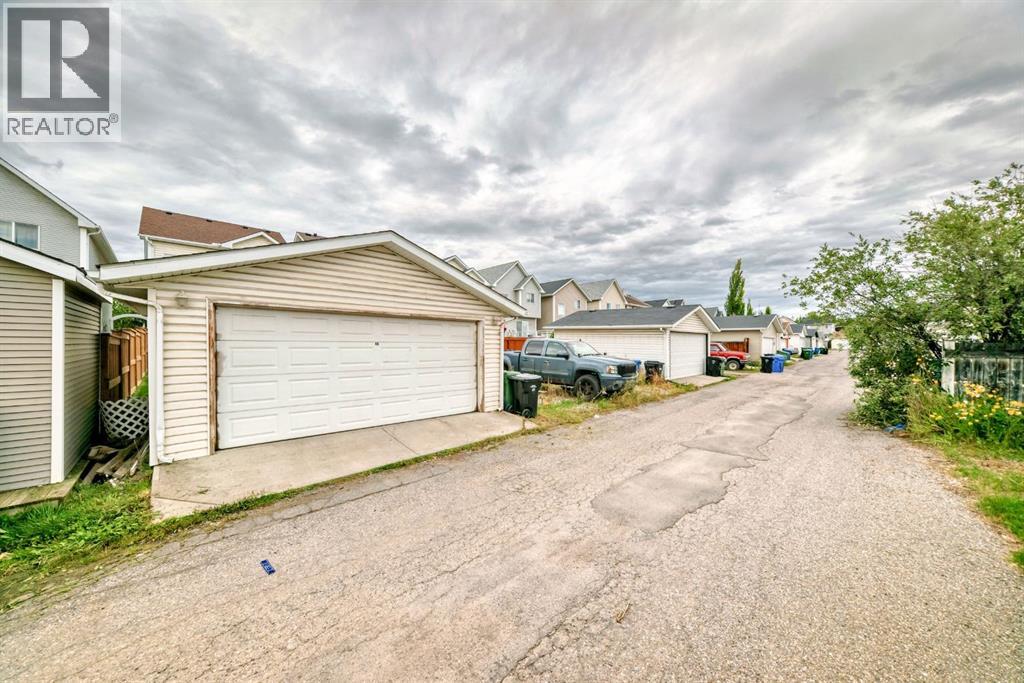 Single Family House for Sale in  Prestwick Way SE McKenzie Towne Calgary 