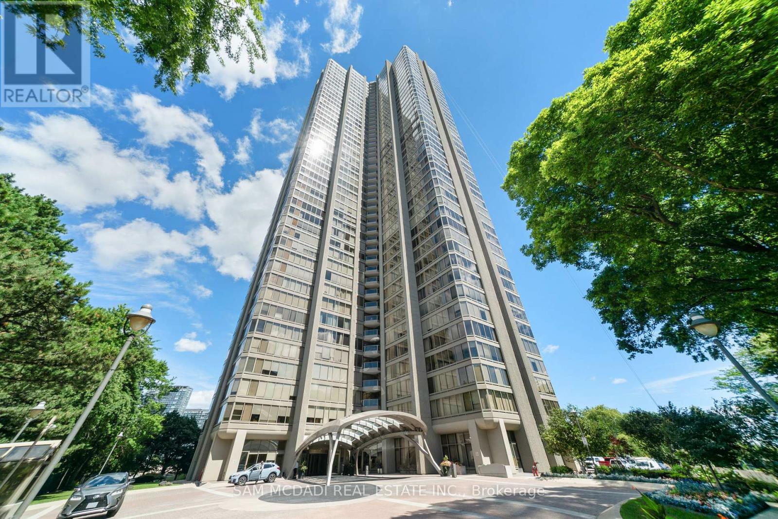 Photo 26 of 2212 2045 Lakeshore Boulevard W, Toronto ON