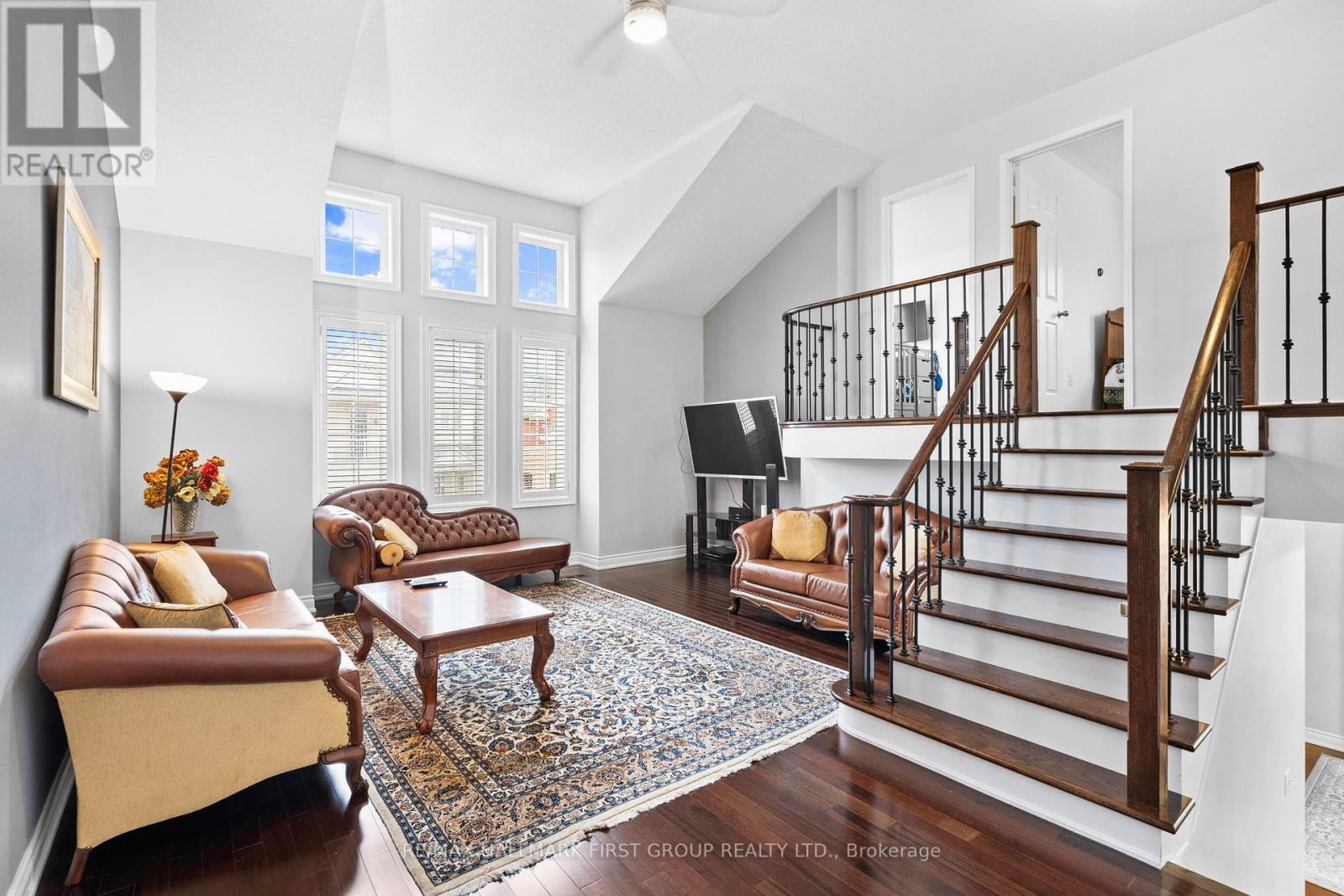 Photo 12 of 1053 Eager Road, Milton ON