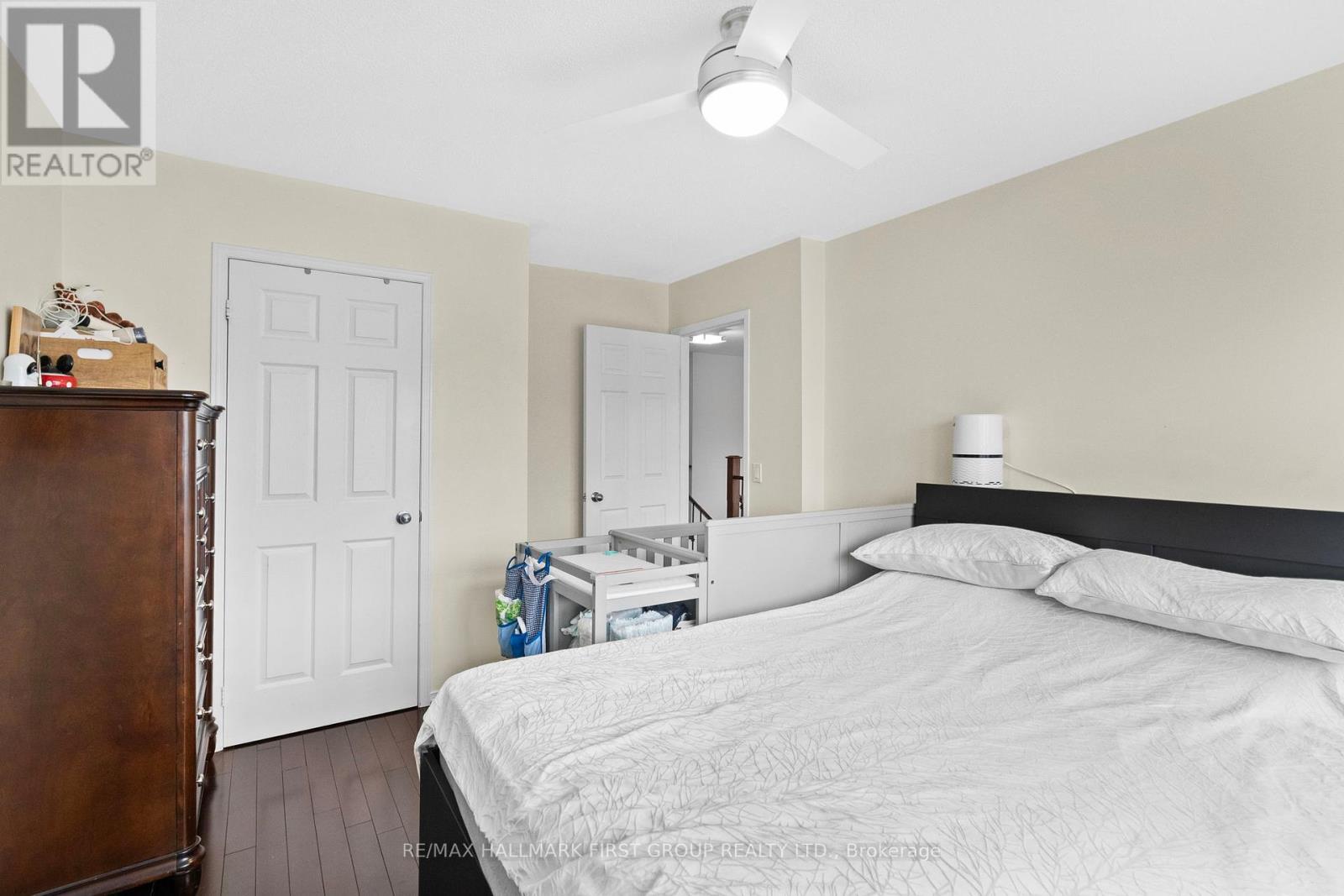 Photo 40 of 1053 Eager Road, Milton ON