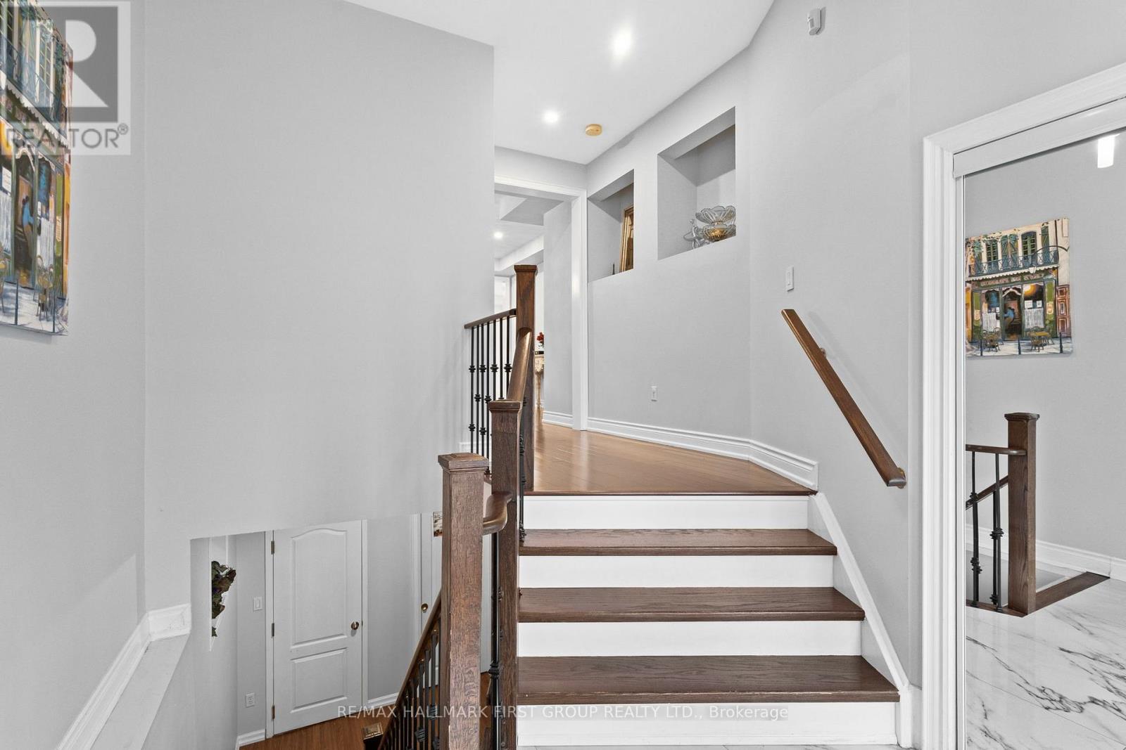 Photo 31 of 1053 Eager Road, Milton ON