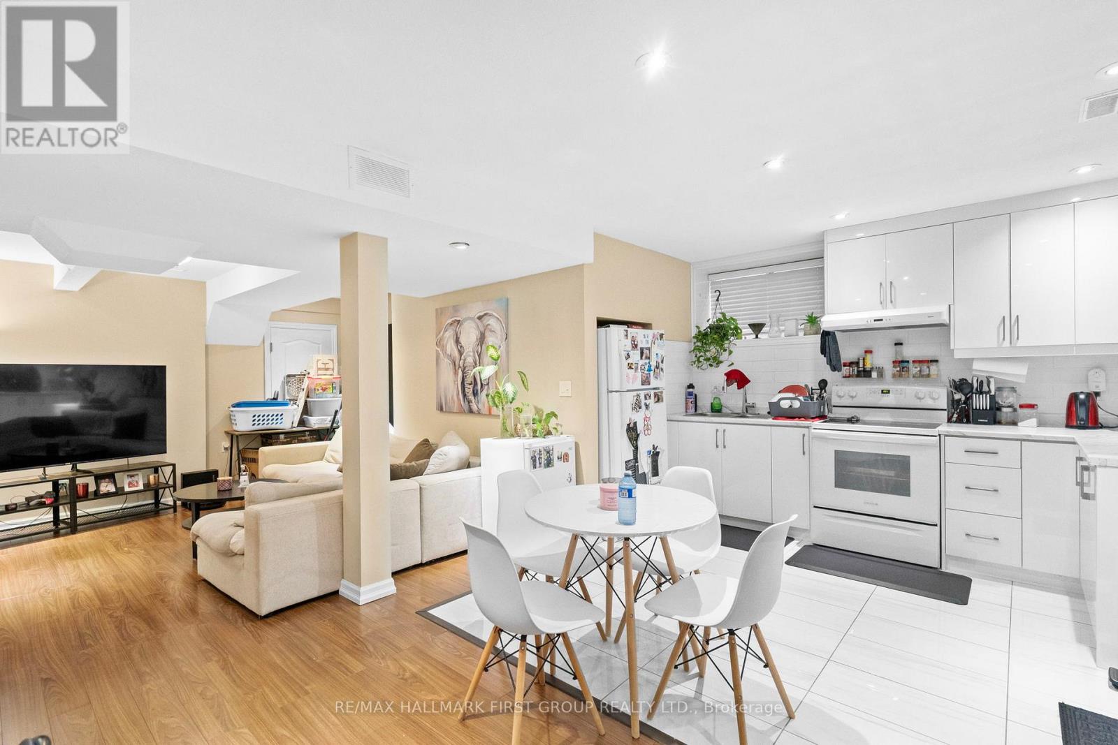 Photo 22 of 1053 Eager Road, Milton ON