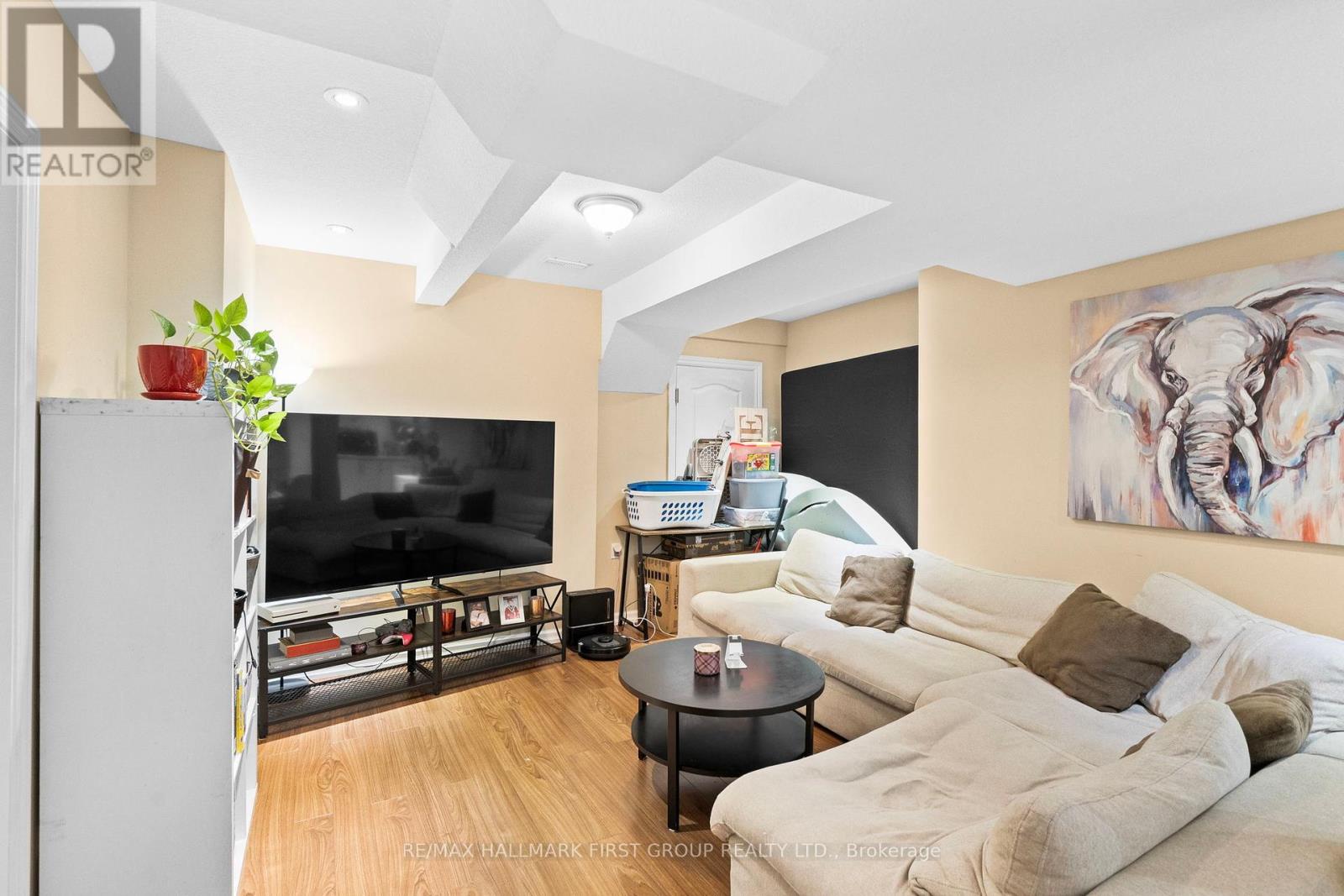 Photo 46 of 1053 Eager Road, Milton ON