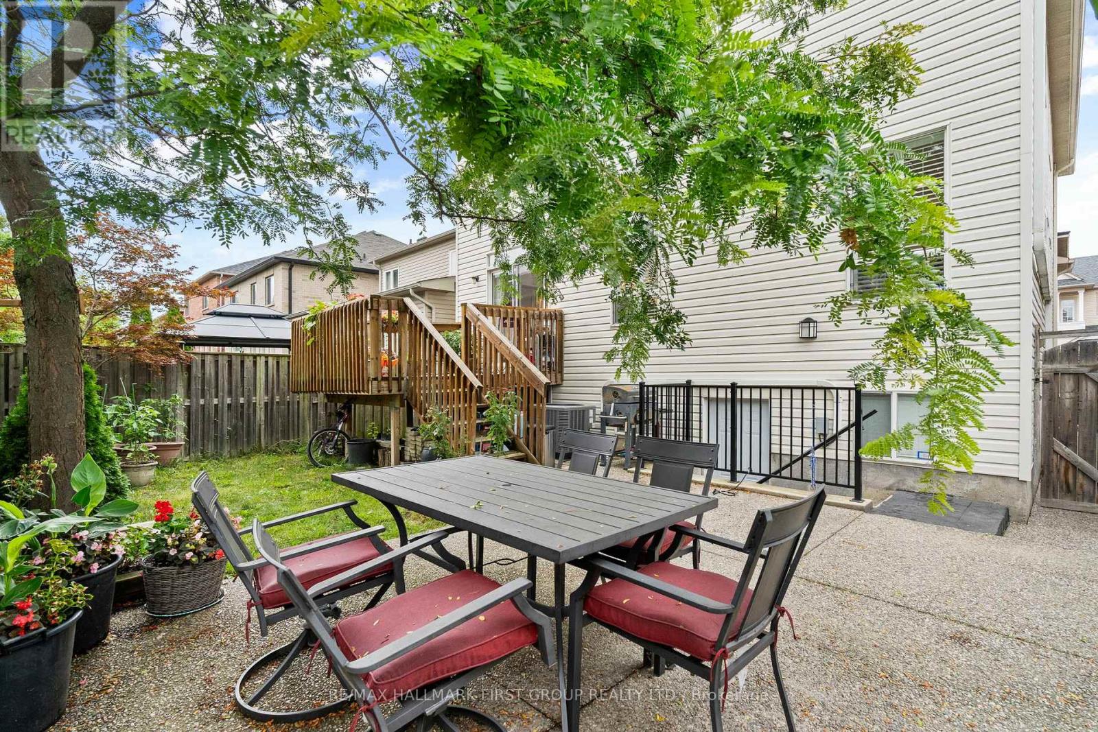 Photo 15 of 1053 Eager Road, Milton ON