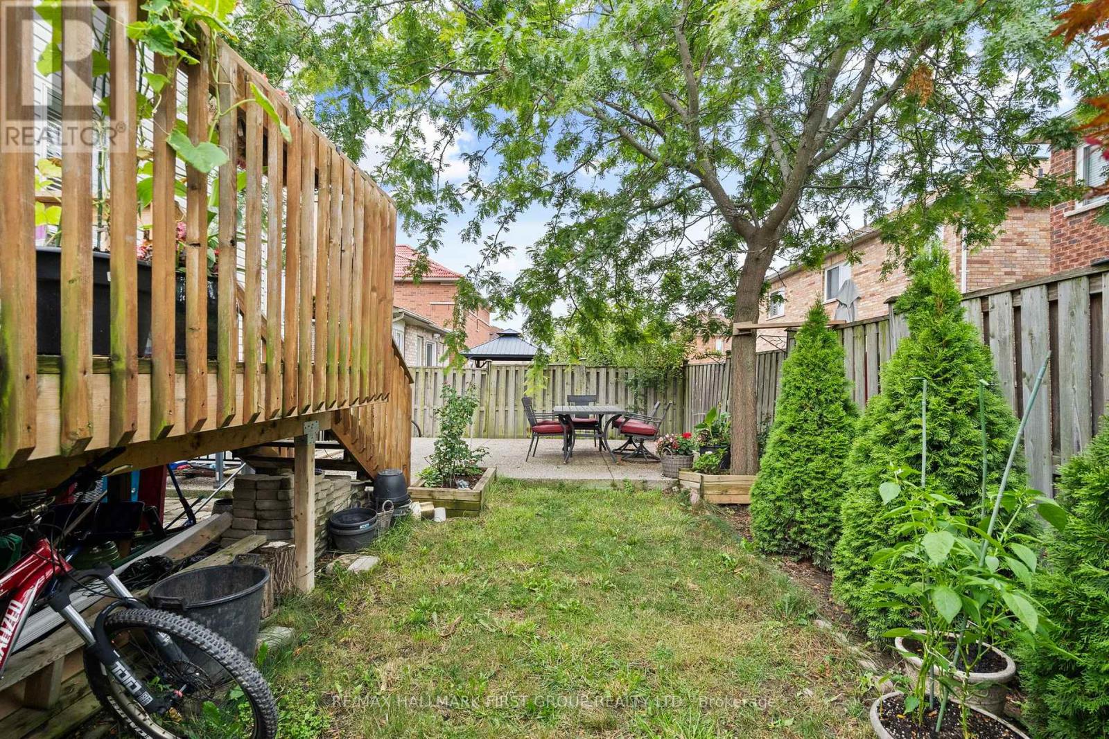 Photo 23 of 1053 Eager Road, Milton ON