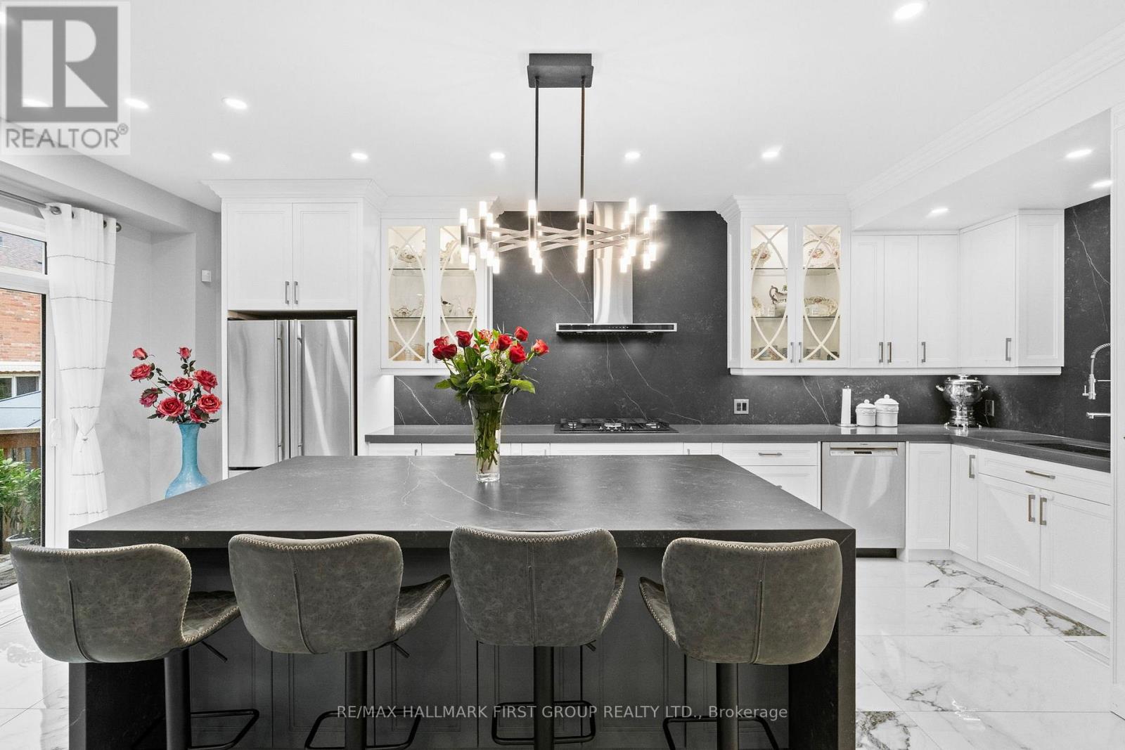 Photo 3 of 1053 Eager Road, Milton ON