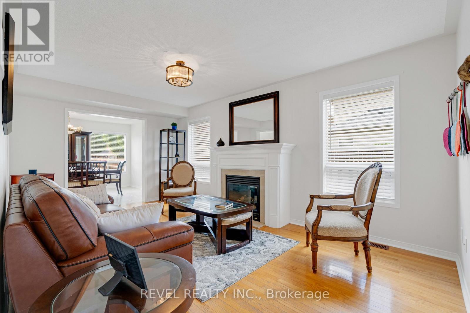 Photo 8 of 21 Ewart Street, Caledon ON
