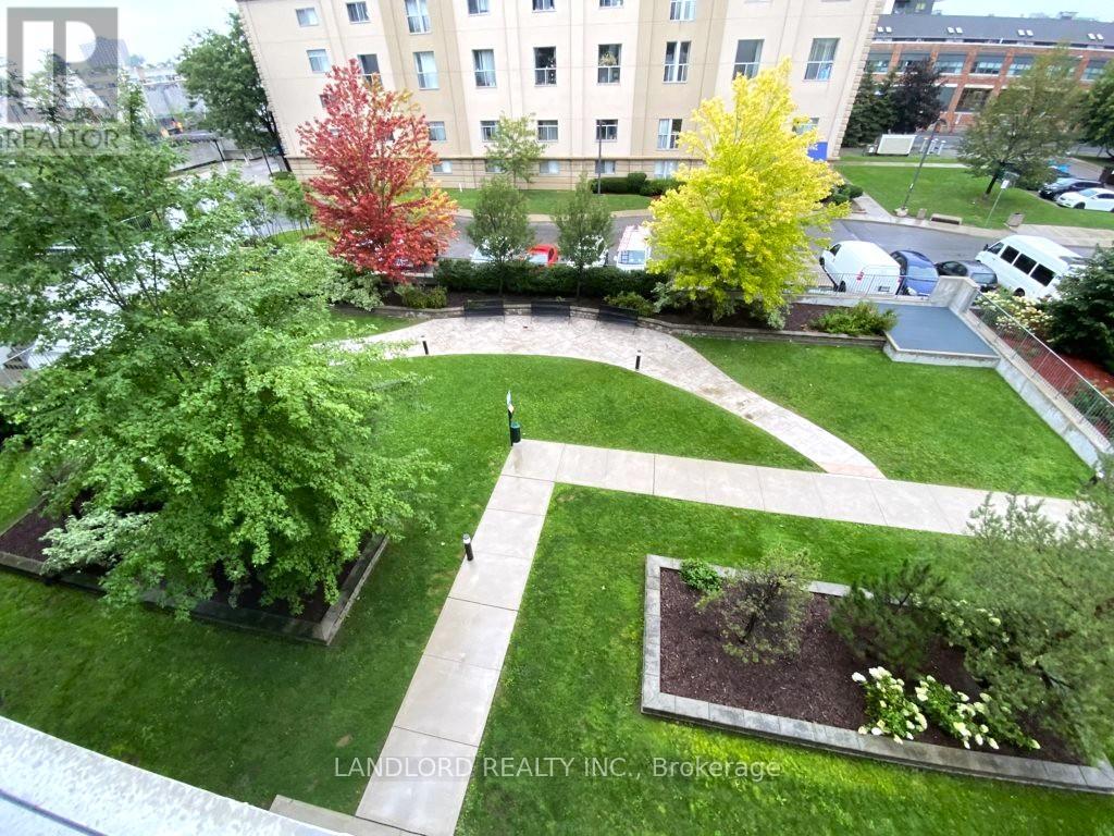 Photo 8 of 306 816 Lansdowne Avenue, Toronto ON