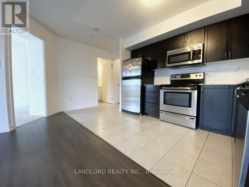 Photo 3 of 306 816 Lansdowne Avenue, Toronto ON