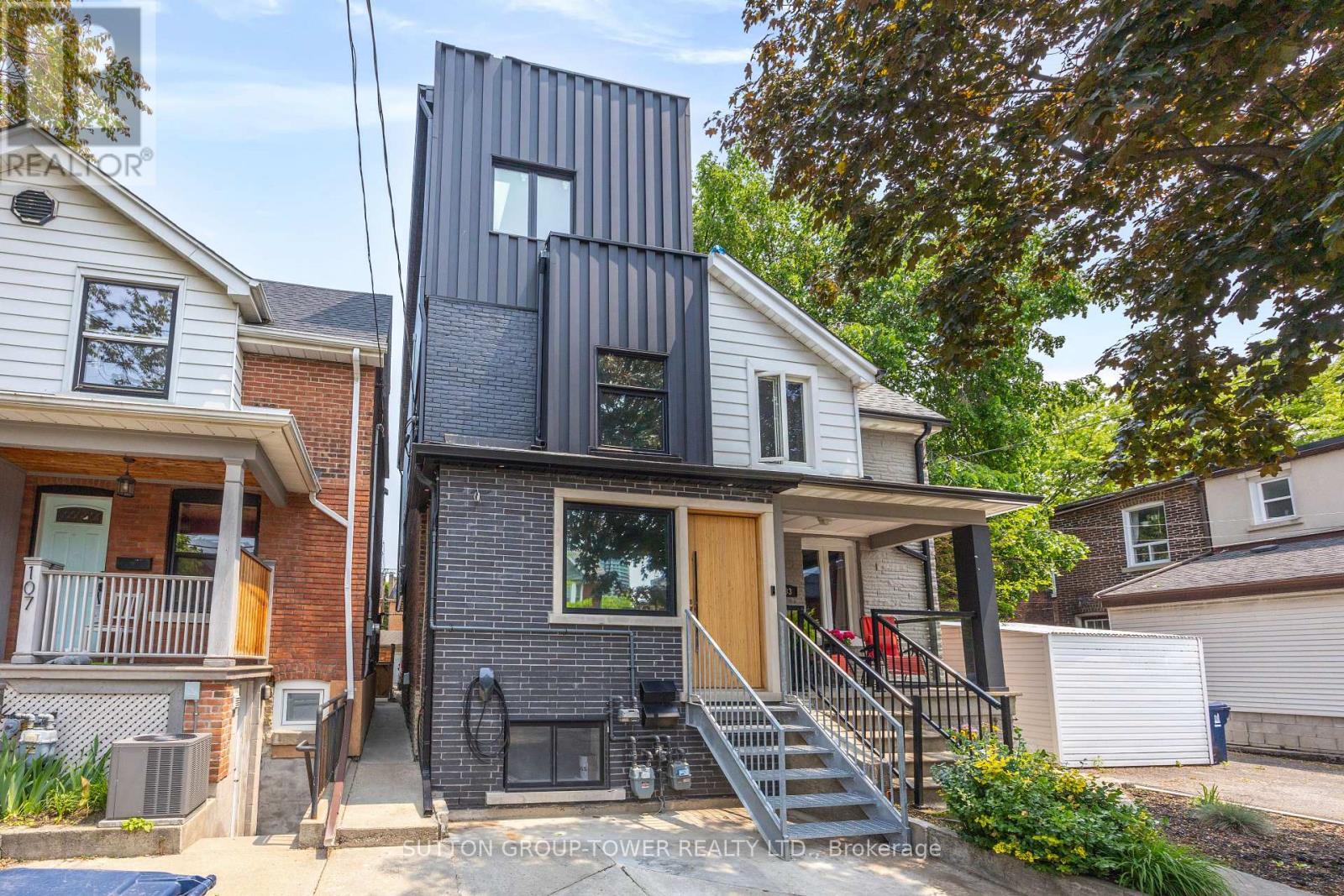 Photo 2 of 2 105 Campbell Avenue, Toronto ON