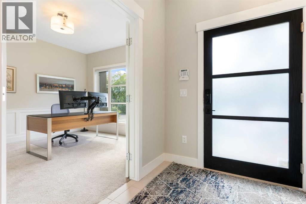 Single Family House for Sale in   Street NW Hillhurst Calgary 