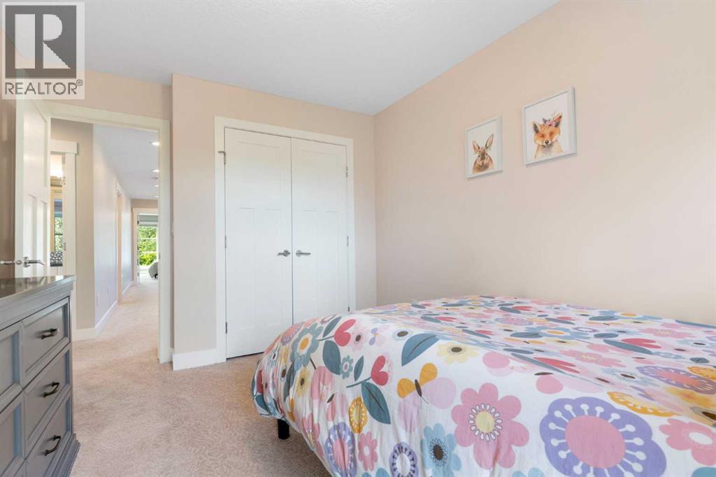 Single Family House for Sale in   Street NW Hillhurst Calgary 